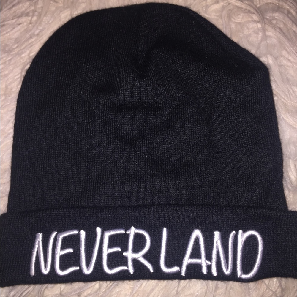 NEVERLAND BEANIE